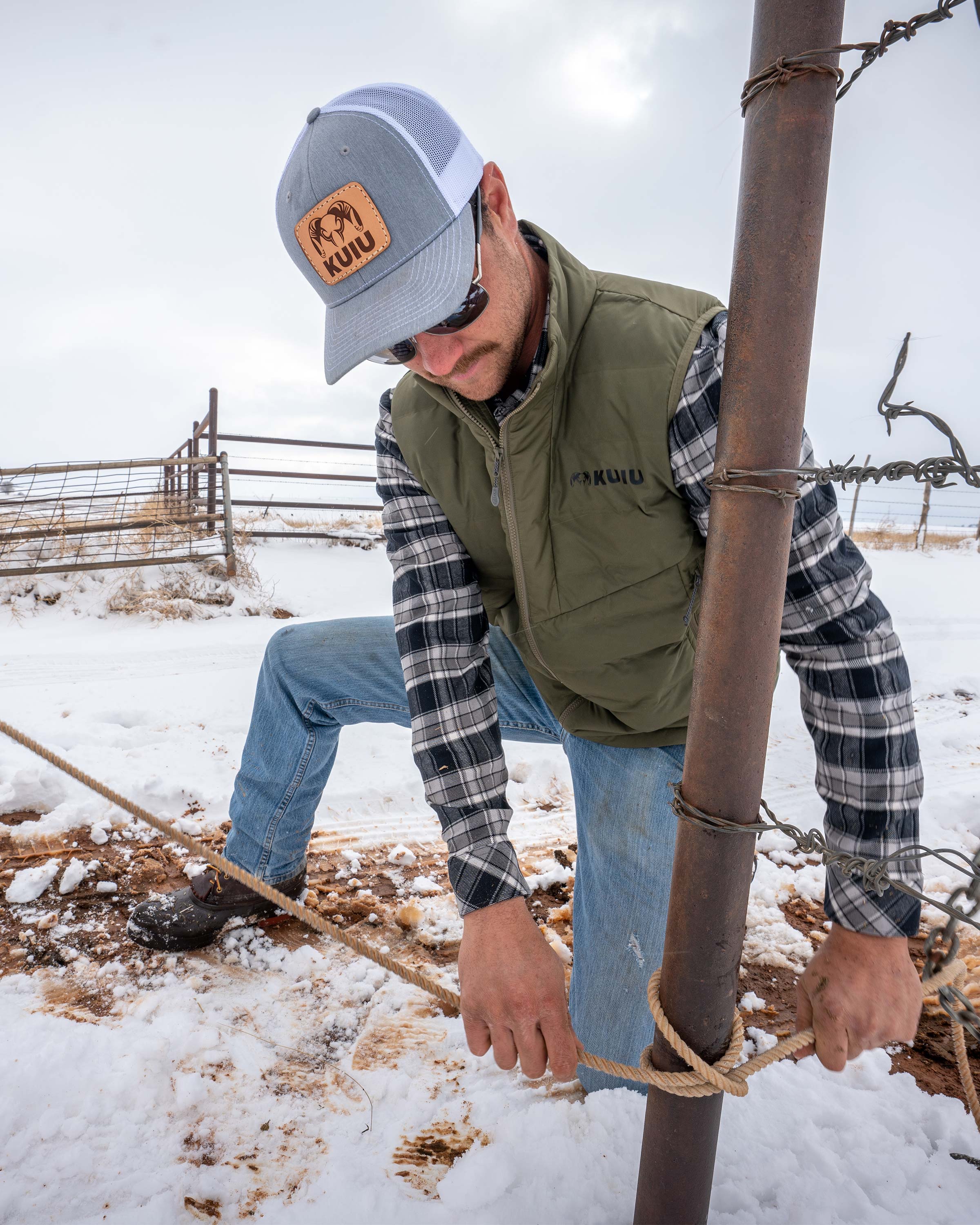 Elements Vest | Ash - Image 4