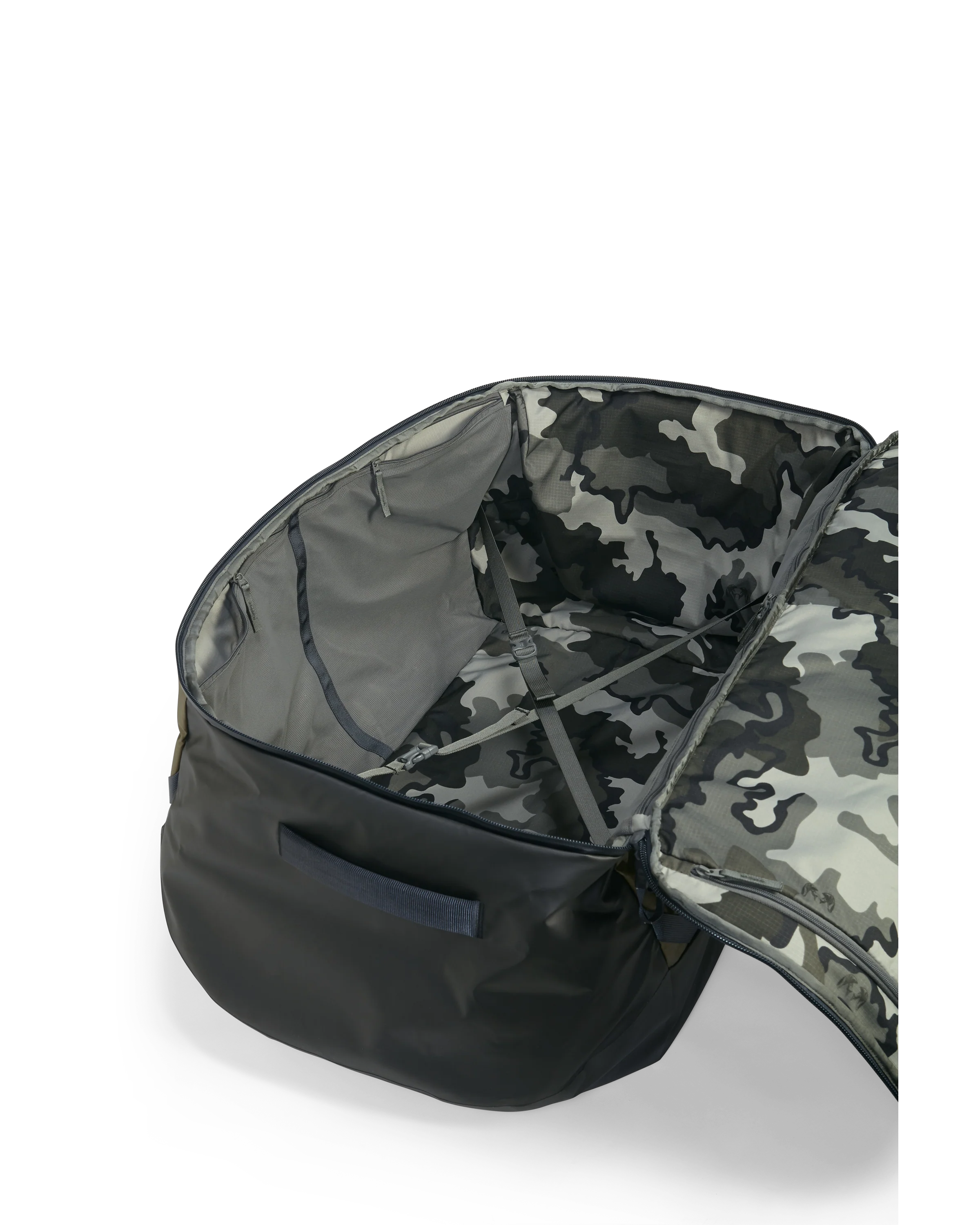 Waypoint 10400 Duffel | Stone - Image 9