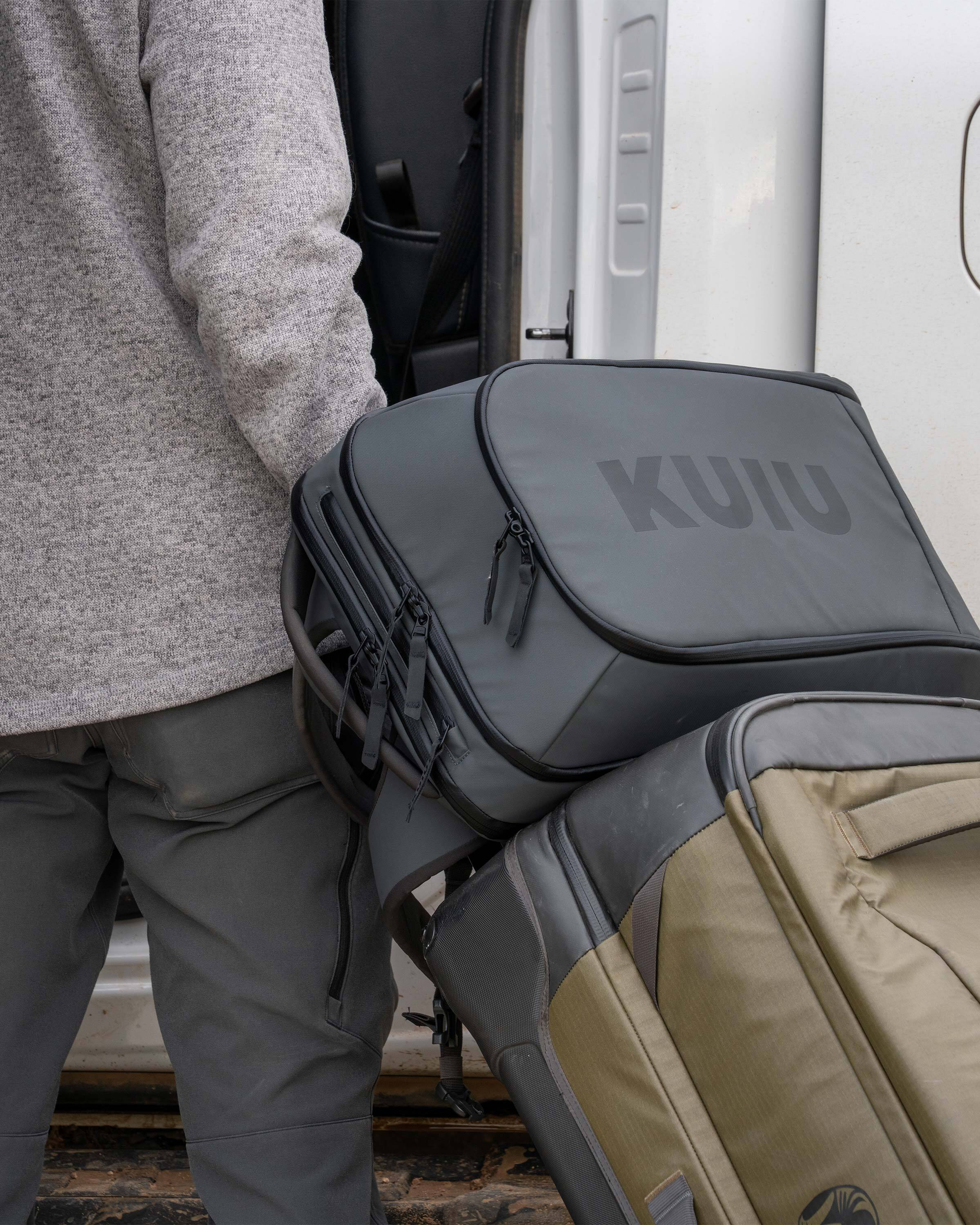 Waypoint Travel Backpack | Gunmetal - Image 10